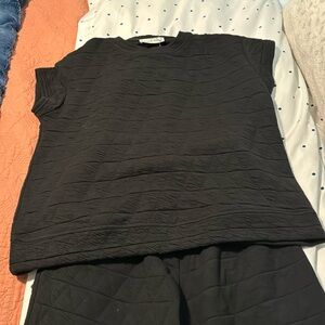 See and be seen set. Size small